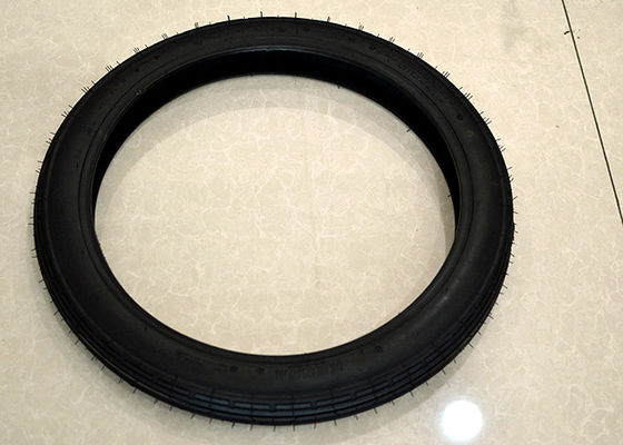 Black Cub Sports Motorcycle Tyres 2.50-17 2.75-17 With Very High Durability